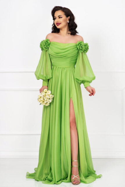 rochie de lux verde lunga cu fronseuri si flori 3D din voal fin vaporos croi de printesa