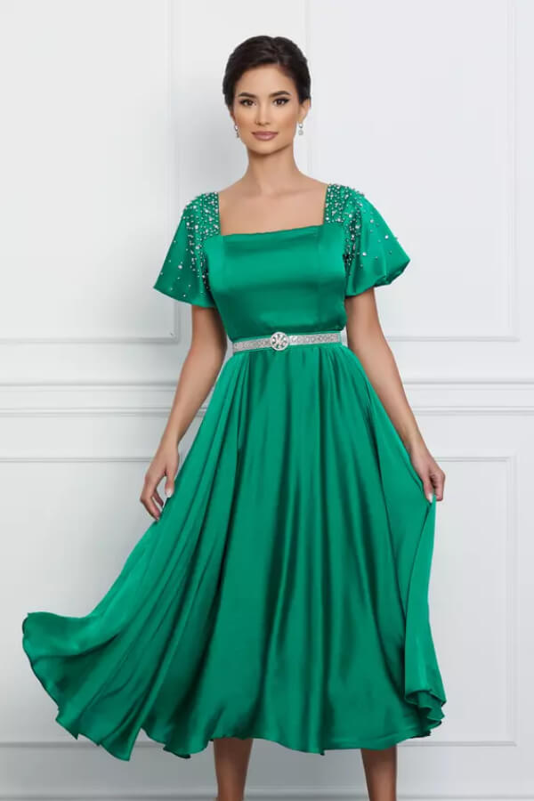 rochie de seara cu accesorii pe maneci verde in clos