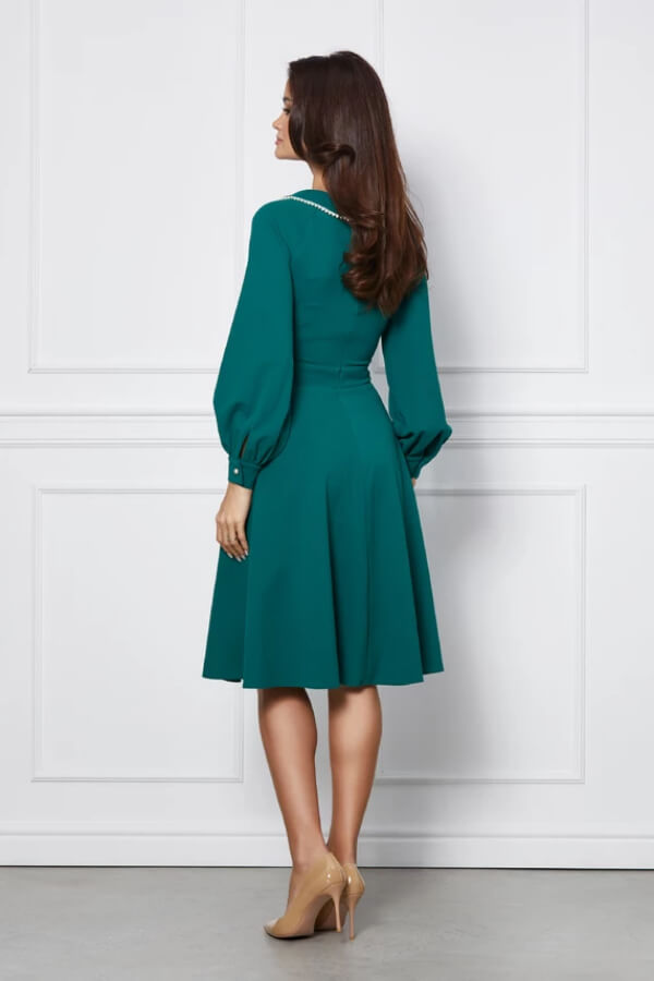 rochie de zi verde in clos eleganta midi